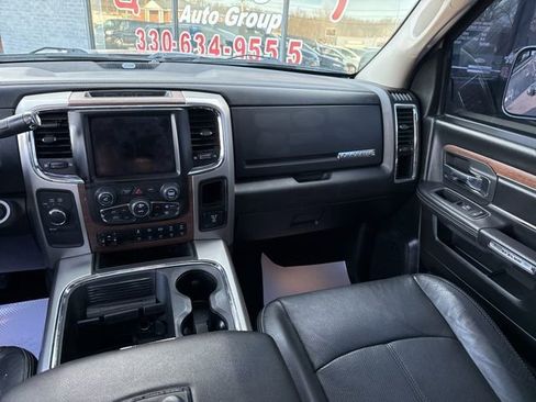 Used 2018 RAM 3500 Laramie image 11