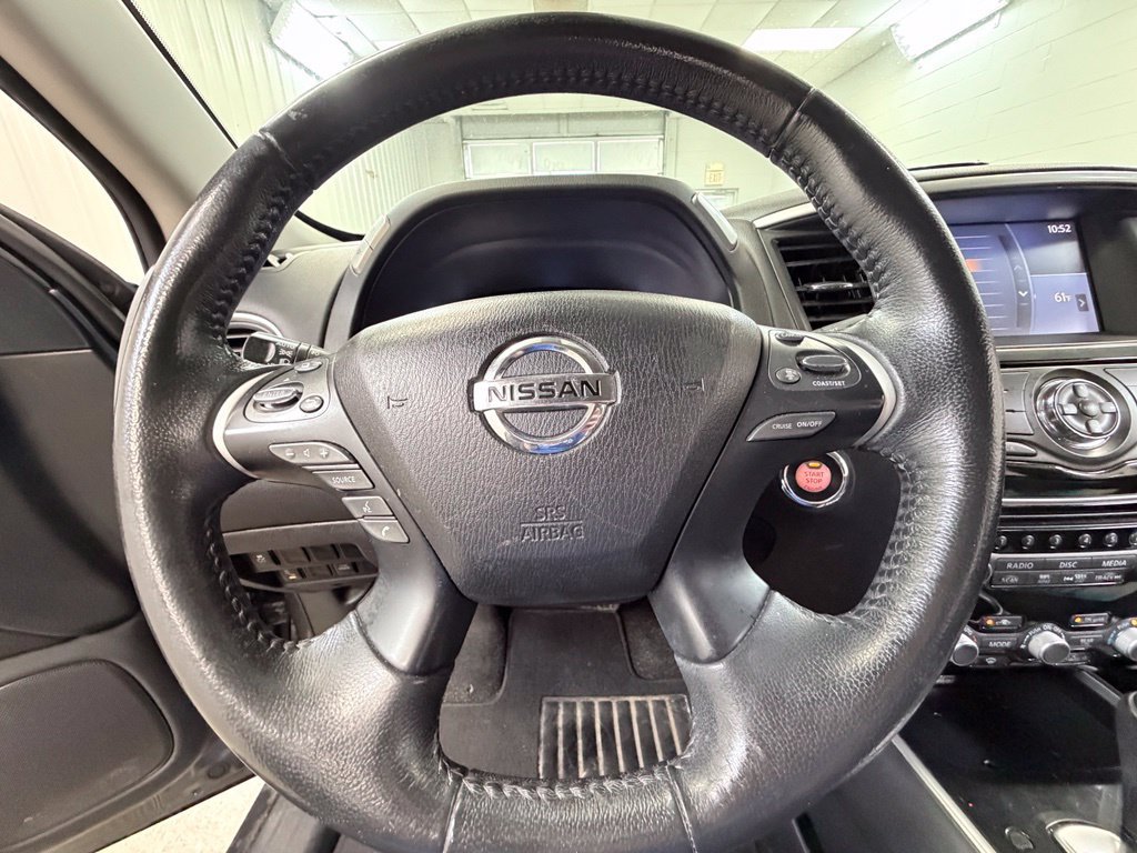 Used 2019 Nissan Pathfinder SV FWD image 43