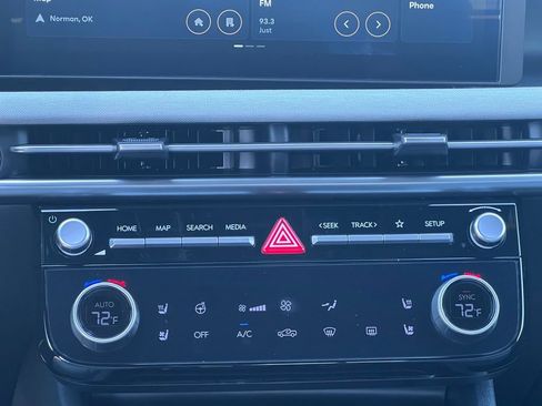 New 2026 Hyundai Santa Cruz Limited AWD/4WD image 16