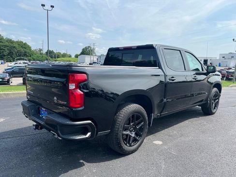 Used 2025 Chevrolet Silverado 1500 RST AWD/4WD image 3