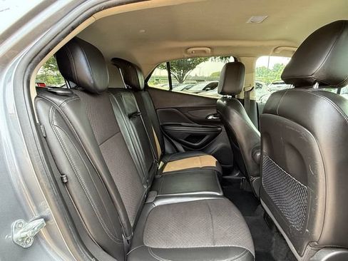 Used 2020 Buick Encore Preferred FWD image 25