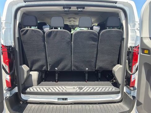 Used 2025 Ford Transit 350 XLT RWD image 17