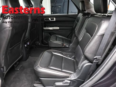 Used 2023 Ford Explorer XLT w/ Equipment Group 202A AWD/4WD image 22