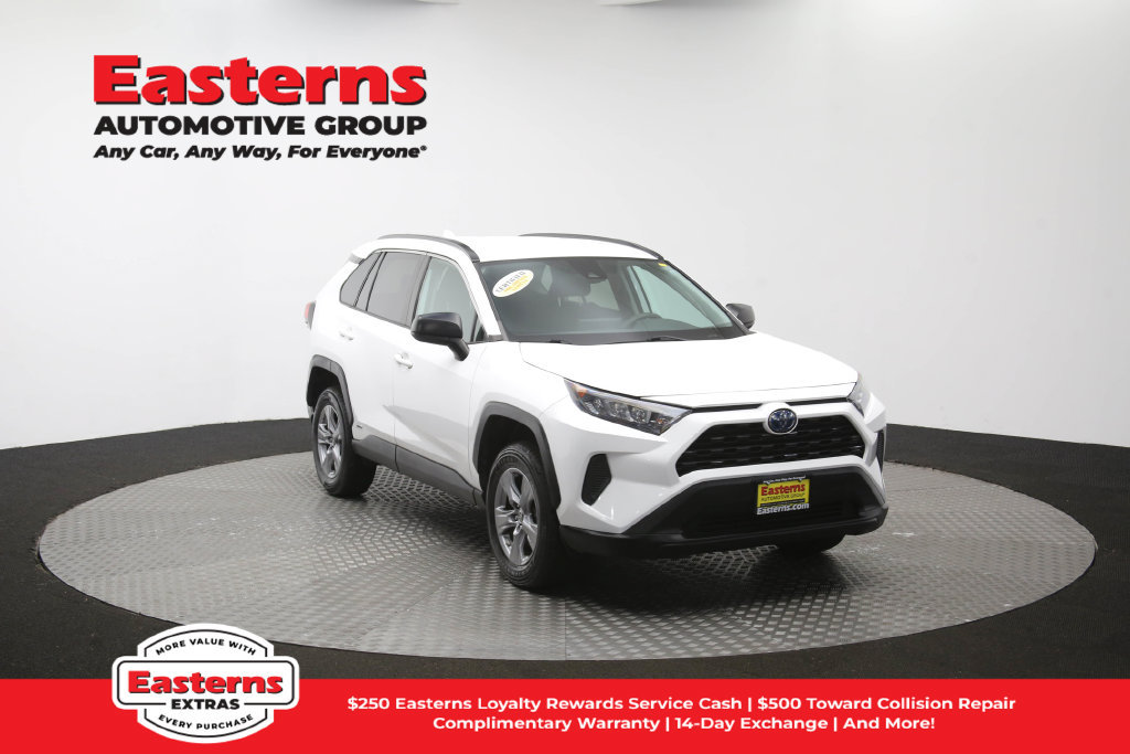 Used 2022 Toyota RAV4 LE AWD/4WD image 52