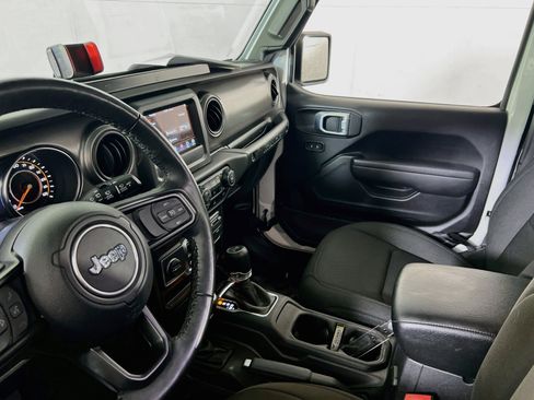 Used 2023 Jeep Wrangler Sport AWD/4WD image 22