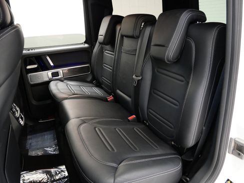 Used 2021 Mercedes-Benz G 550 image 16