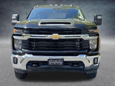 Used 2024 Chevrolet Silverado 3500 LT w/ Convenience Package AWD/4WD image 26