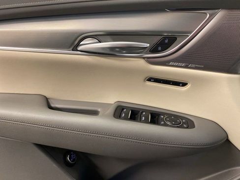 Used 2021 Cadillac XT5 Premium Luxury w/ LPO, Floor Liner Package image 20