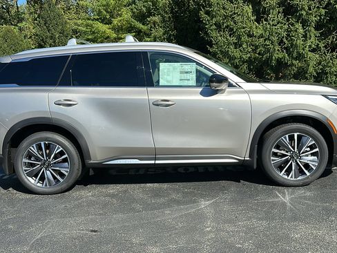New 2026 INFINITI QX60 Luxe w/ Cargo Package image 14