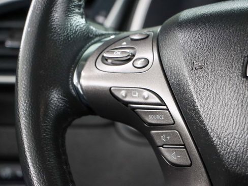Used 2023 Nissan Murano SV w/ SV Midnight Edition Package FWD image 13