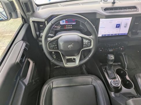 Used 2021 Ford Bronco First Edition AWD/4WD image 17