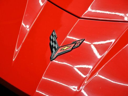 Used 2020 Chevrolet Corvette Stingray Premium Cpe w/ 3LT Preferred Equipment Group image 15