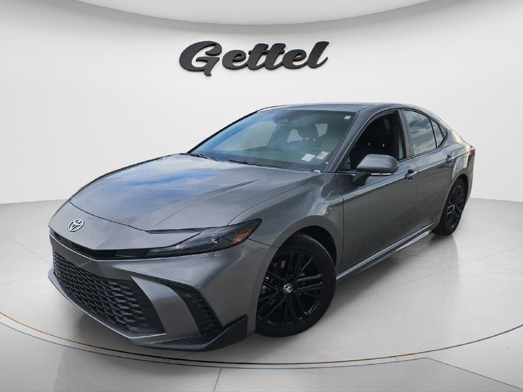 Certified 2026 Toyota Camry SE FWD image 1