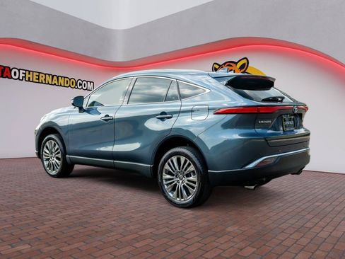 Used 2021 Toyota Venza Limited AWD/4WD image 8