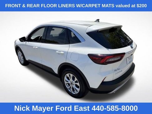 Used 2023 Ford Escape Active w/ Cold Weather Package FWD image 5