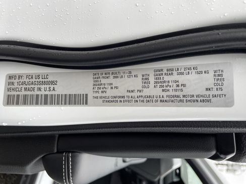 New 2025 Jeep Grand Cherokee Laredo X image 11