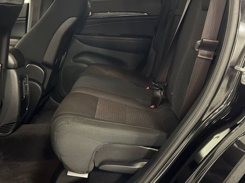 Used 2016 Jeep Grand Cherokee Laredo 75th Anniversary AWD/4WD image 23