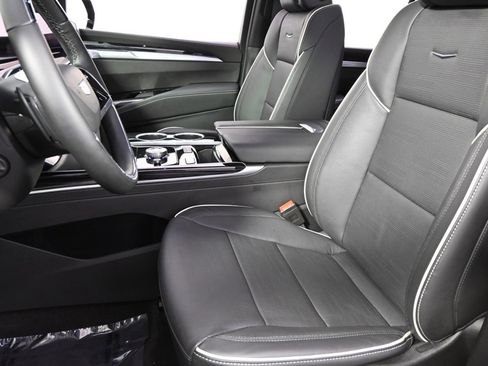 Certified 2025 Cadillac Escalade Sport w/ Touring Package image 13