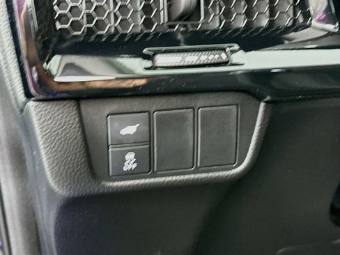 Used 2023 Honda CR-V EX-L image 11