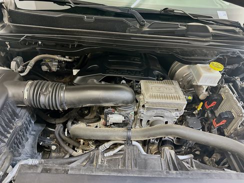 Used 2020 RAM 1500 Big Horn AWD/4WD image 33