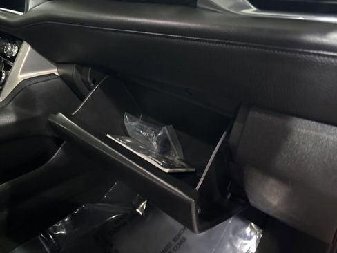 Used 2024 GMC Yukon XL Denali image 37