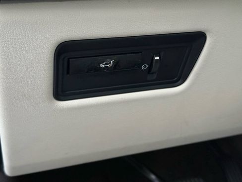 Used 2014 Land Rover Range Rover Sport Supercharged AWD/4WD image 25