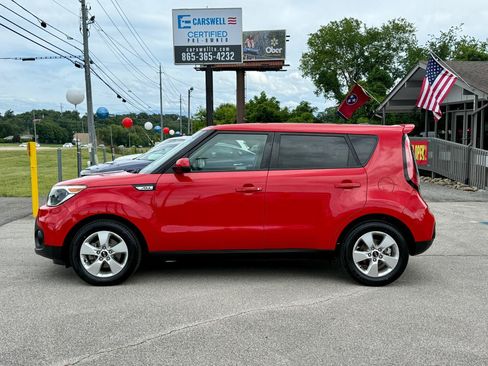 Used 2019 Kia Soul FWD image 6