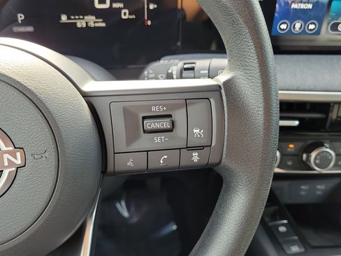 Certified 2025 Nissan Kicks SV image 14