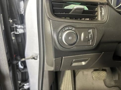 Used 2019 Buick Envision Premium AWD/4WD image 16