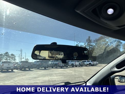 Used 2013 Dodge Grand Caravan R/T image 12