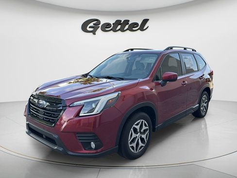 Used 2023 Subaru Forester Premium AWD/4WD image 1