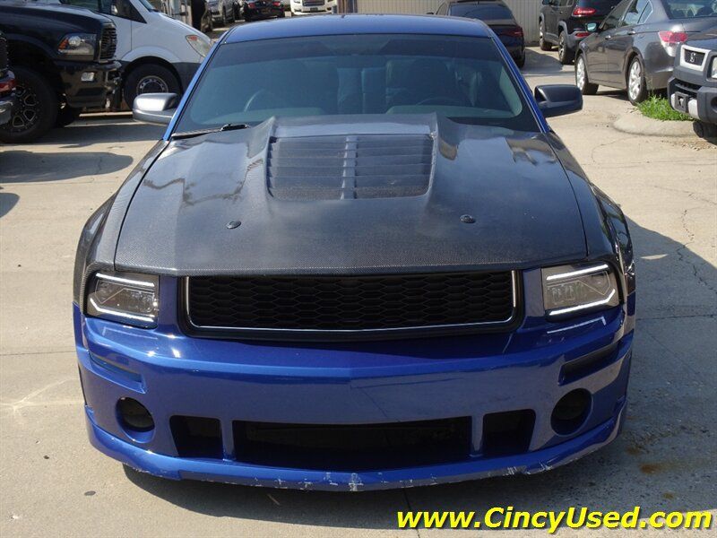 Used 2007 Ford Mustang GT RWD image 2