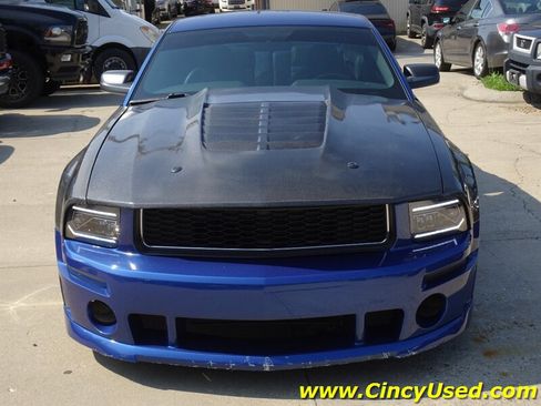Used 2007 Ford Mustang GT RWD image 2