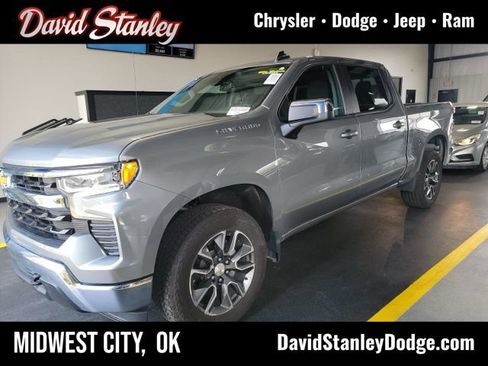 Used 2023 Chevrolet Silverado 1500 LT AWD/4WD image 1