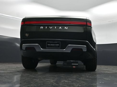Used 2022 Rivian R1T Adventure AWD/4WD image 49