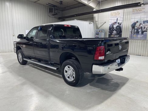 Used 2017 RAM 2500 Tradesman w/ Chrome Appearance Group AWD/4WD image 6