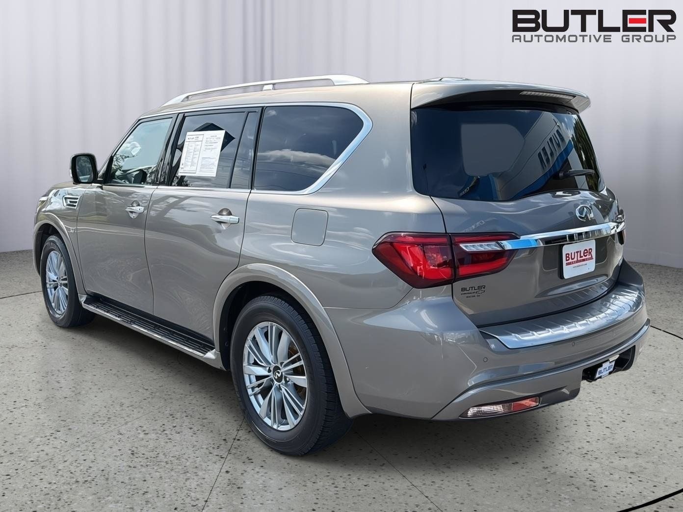 Used 2018 INFINITI QX80 2WD w/ Driver Assistance Package image 4