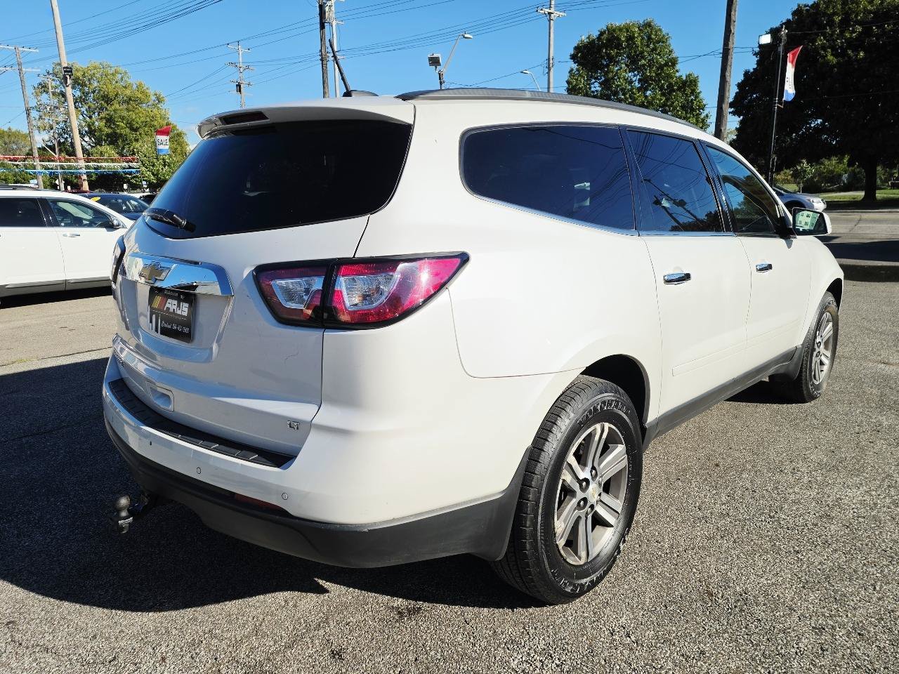 Used 2017 Chevrolet Traverse LT FWD image 5