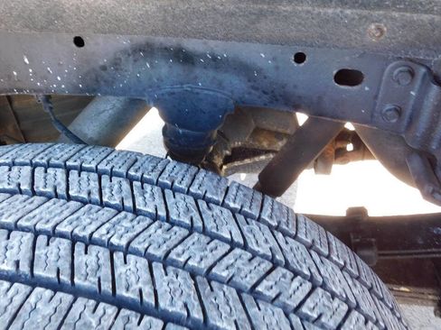 Used 2015 Chevrolet Silverado 3500 LT w/ LT Convenience Package image 36