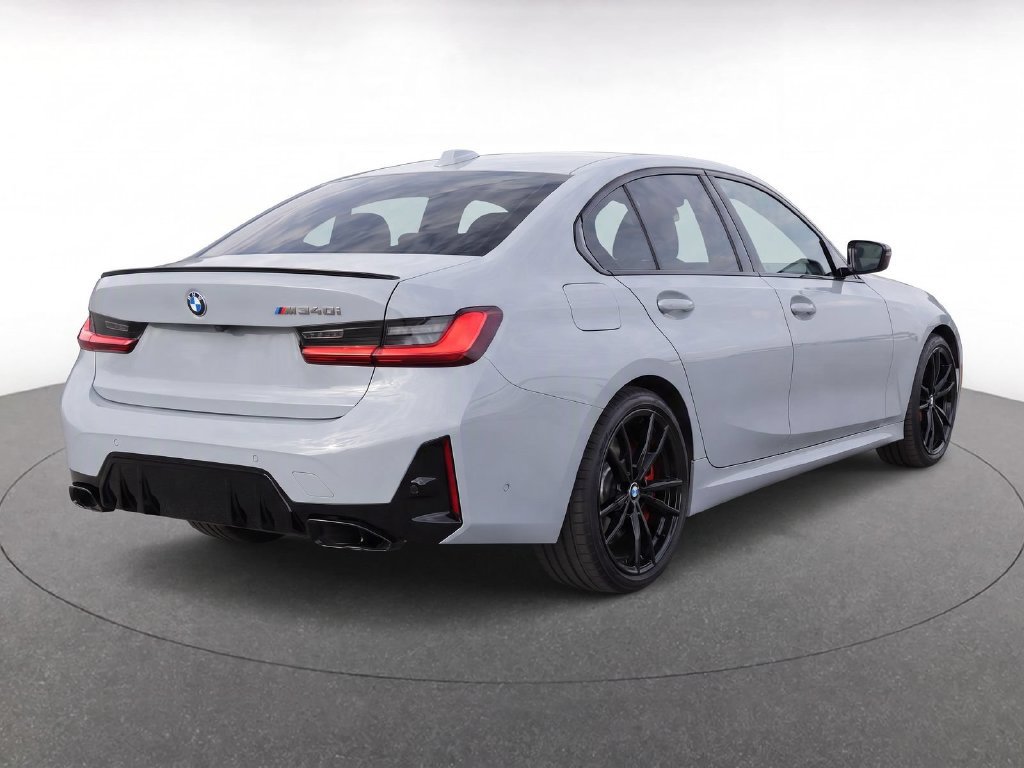 Used 2023 BMW M340i xDrive AWD/4WD image 6