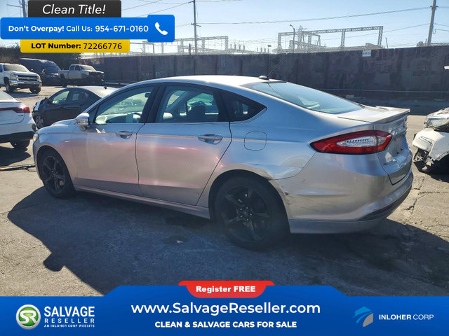 Used 2016 Ford Fusion SE w/ Equipment Group 201A FWD image 3