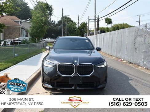 Used 2025 BMW X3 xDrive30i AWD/4WD image 2