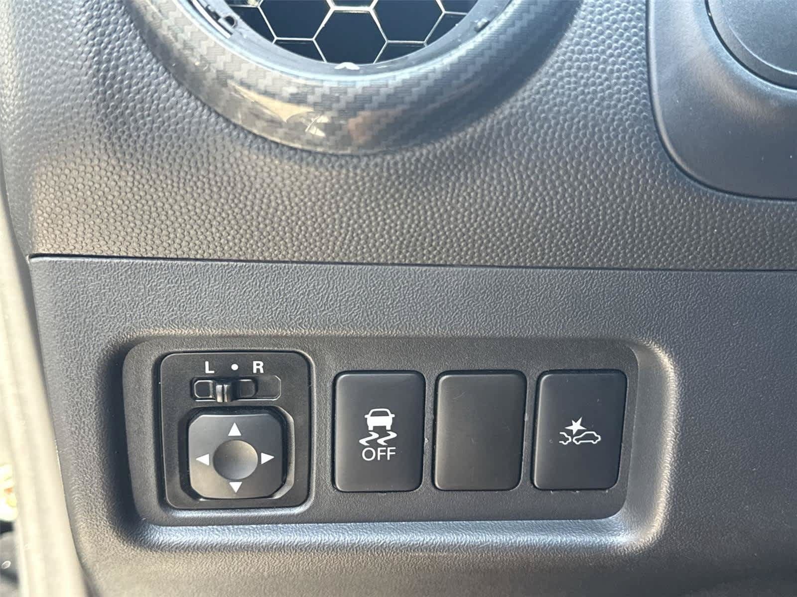 Used 2024 Mitsubishi Mirage ES FWD image 21