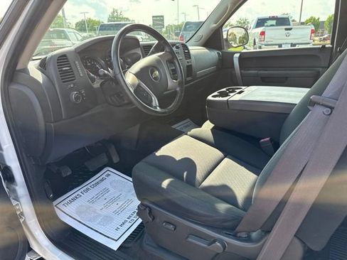 Used 2011 Chevrolet Silverado 1500 LT w/ All-Star Edition RWD image 16