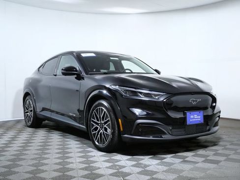 Certified 2025 Ford Mustang Mach-E Premium AWD/4WD image 1