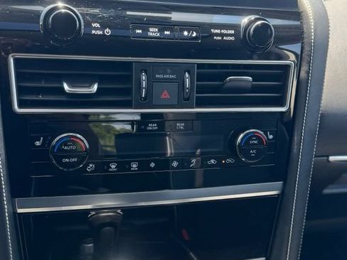 Used 2023 INFINITI QX80 Premium Select w/ All-Season Package AWD/4WD image 20