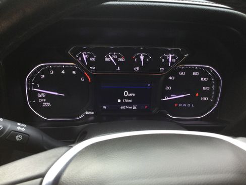 Used 2021 GMC Sierra 1500 SLT image 17