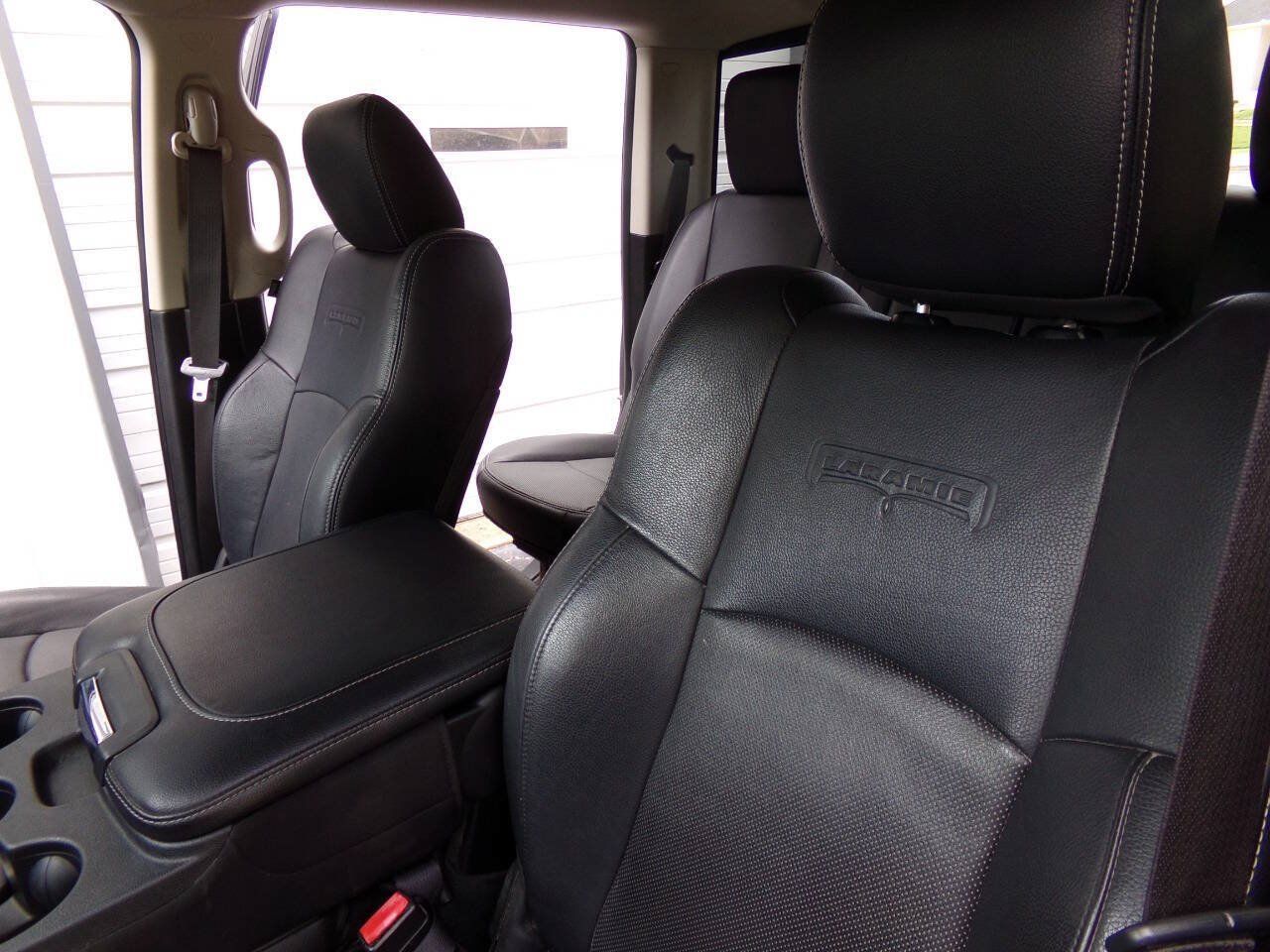 Used 2017 RAM 1500 Laramie w/ Convenience Group RWD image 19