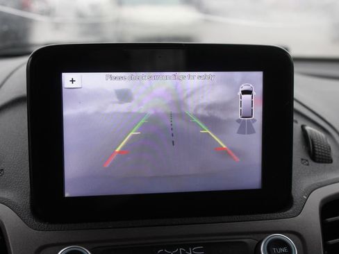 Used 2020 Ford Transit Connect XL image 34