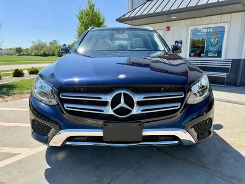 Used 2016 Mercedes-Benz GLC 300 4MATIC image 3